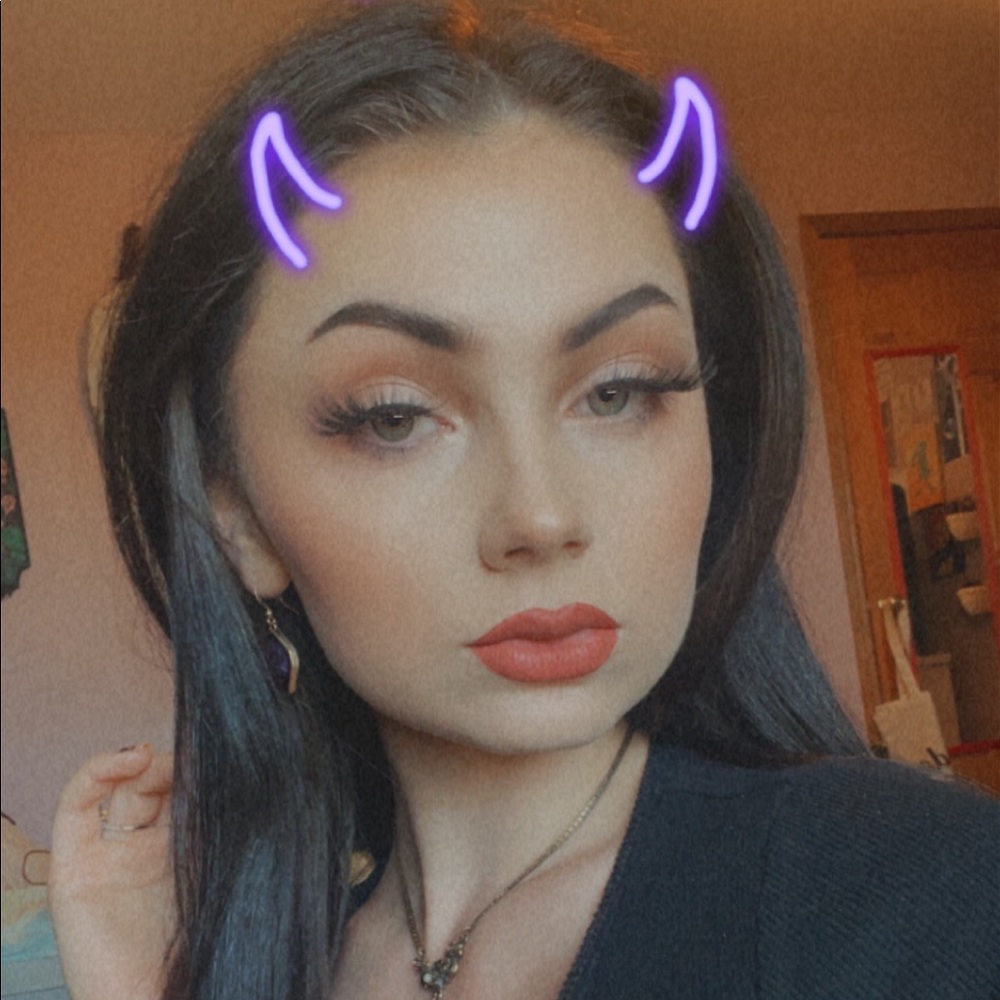 Meet your Posher, Kaylee